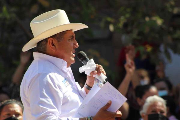 Presenta Faustino Hernández declaración 3 de 3
