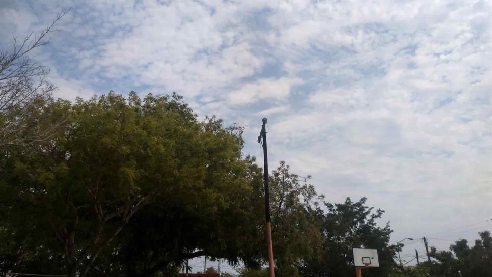 Amanece nublado en Mazatlán, pero sin probabilidad de lluvia Amanece nublado en Mazatlán, pero sin probabilidad de lluvia