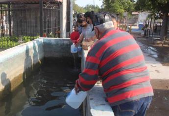 Baja presión de agua en la ciudad impacta en los panteones