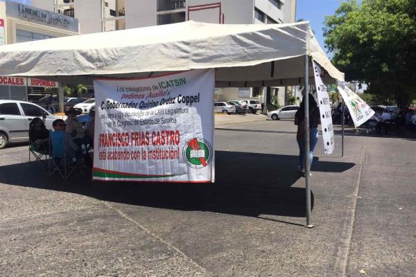 Amenazan con paro estatal; insisten en destitución de Director de Icatsin