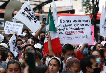 Familiares de muertos en metro de Ciudad de México presentan denuncia penal