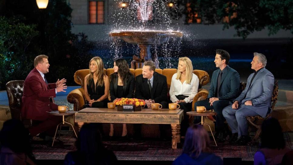 Seis amigos con demasiados invitados: así es el reencuentro de Friends