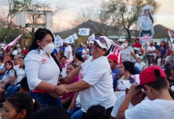 Refrenda Maribel Vega compromisos de campaña con habitantes de  Chinobampo