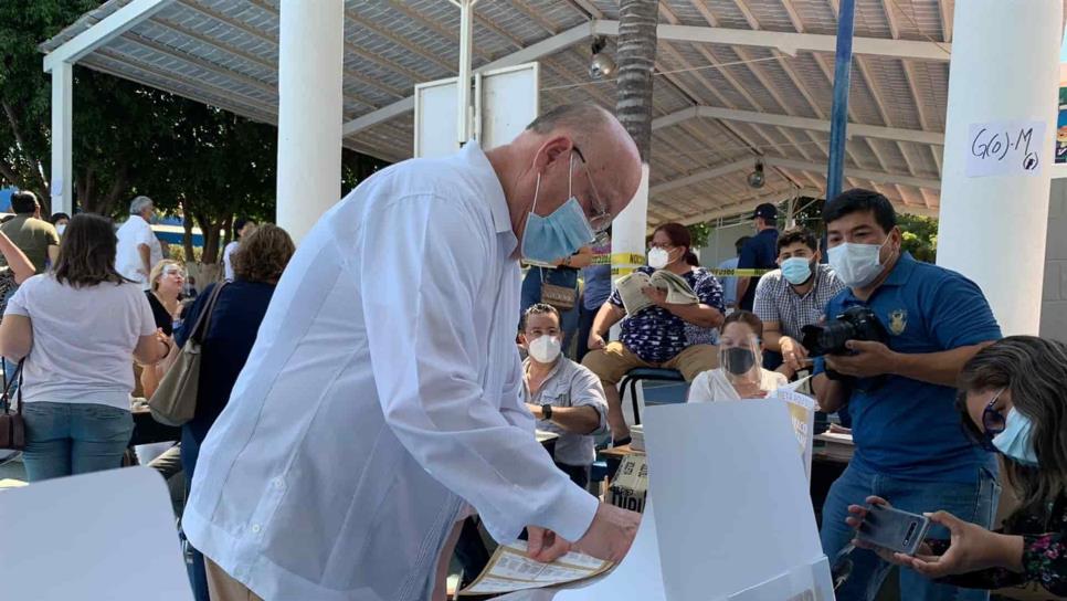 “Salgan a votar, tranquilos y sin miedo”, pide Rector de la UAS “Salgan a votar, tranquilos y sin miedo”, pide Rector de la UAS