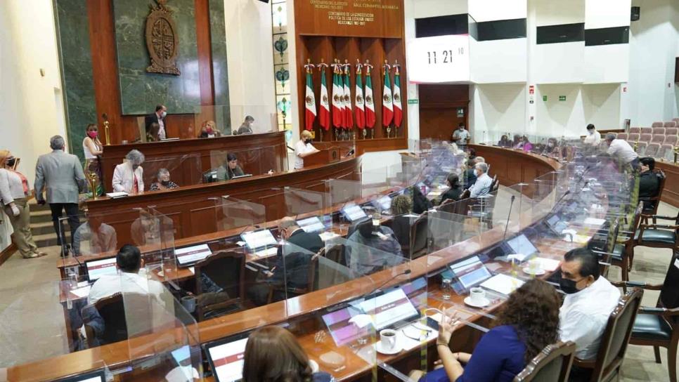 Regresan al Congreso 9 diputados con licencia