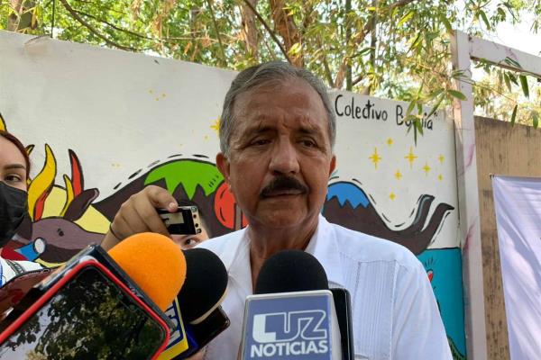 Sigo con la idea que la reelección no es lo más correcto: Estrada Ferreiro