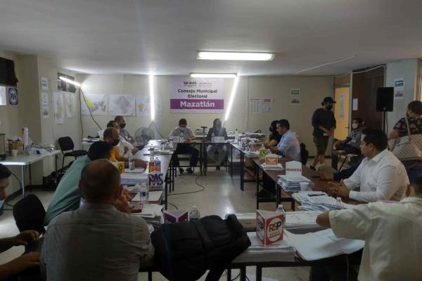 Estiman entregar constancia al alcalde electo de Mazatlán a las 4:00 PM