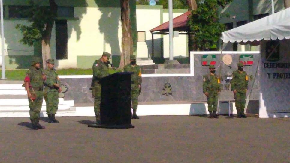 Rinde protesta el nuevo Comandante de la Novena Zona Militar