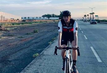 María Espinoza muestra su faceta de ciclista en la carretera Mochis-Topolobampo