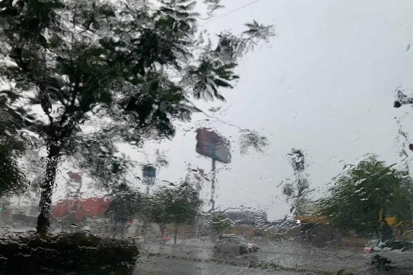 Reportan encharcamientos en Culiacán tras fuertes lluvias