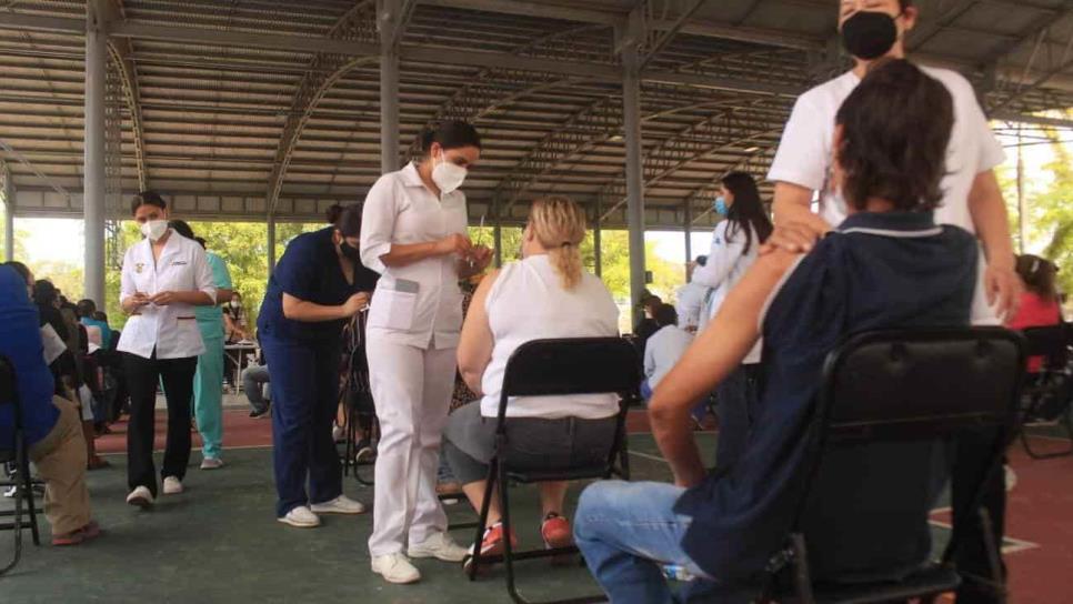 Suspenden vacunación de refuerzo para 40 a 59 años en Los Mochis