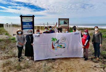 Sedesu iza bandera de Playa Limpia Sustentable en El Verde Camacho