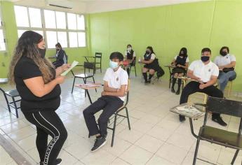 Maestros del norte temen por su salud, exigen refuerzo de vacunación contra el Covid