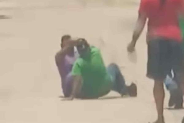 Camioneros se traman a golpes en Mazatlán