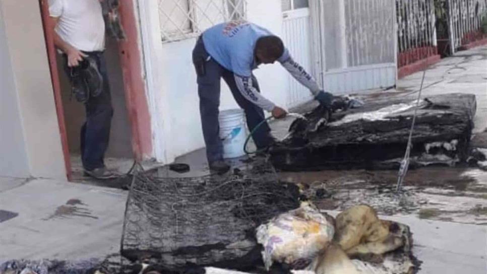 Incendio en una vivienda en la colonia Scally deja daños materiales