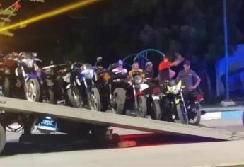 Por participar en arrancones retienen a 15 motociclistas y sus unidades en malecón de Guasave