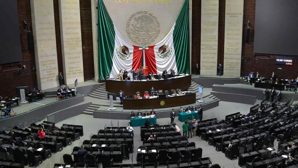 Cámara de Diputados retira fuero a legislador acusado de corrupción