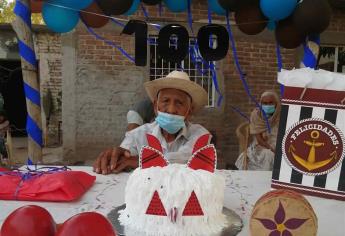 Las Calaveras celebra los 100 años de Don Cali, chicotero mayor