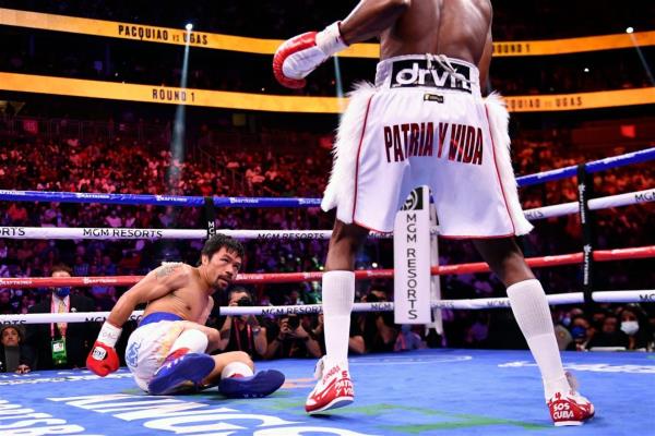 Manny Pacquiao pierde ante Yordenis Ugás por decisión unánime