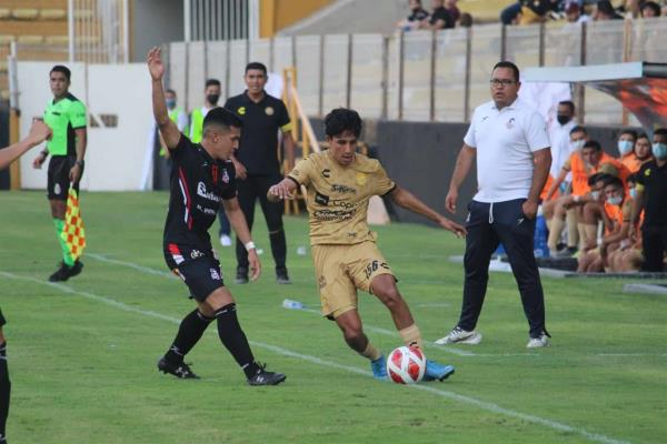Debuta el culiacanense Mirsha Herrera con Dorados
