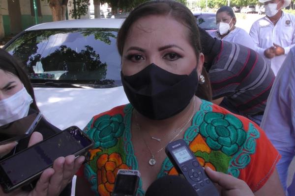 Si no los van a mandar a las escuelas que tampoco los expongan en fiestas”: Aurelia Leal