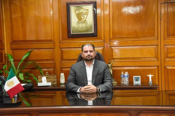Se instala Juan Fierro en la Presidencia Municipal de Ahome
