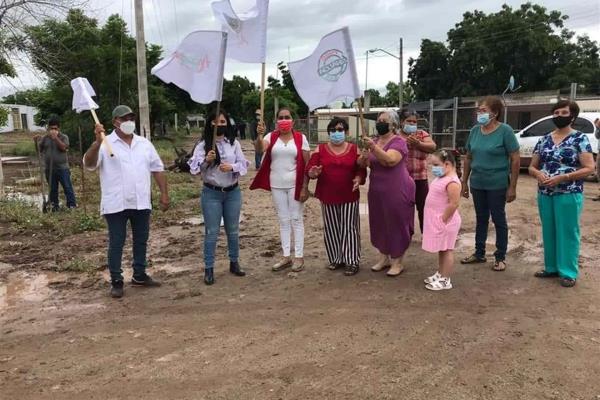 Arranca Ayuntamiento de Angostura construcción de cerca en primaria