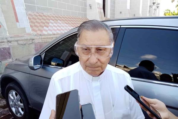 Gobernador ofreció un ambiente pacifico a Sinaloa: Obispo de Mazatlán