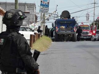 Al menos 13 muertos dejan enfrentamientos en Nuevo Laredo Al menos 13 muertos dejan enfrentamientos en Nuevo Laredo