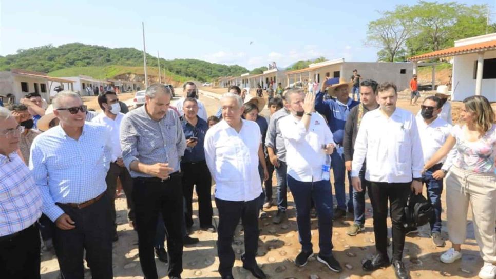 Se cumplirán todos los compromisos para el Nuevo Pueblo de Santa María: AMLO