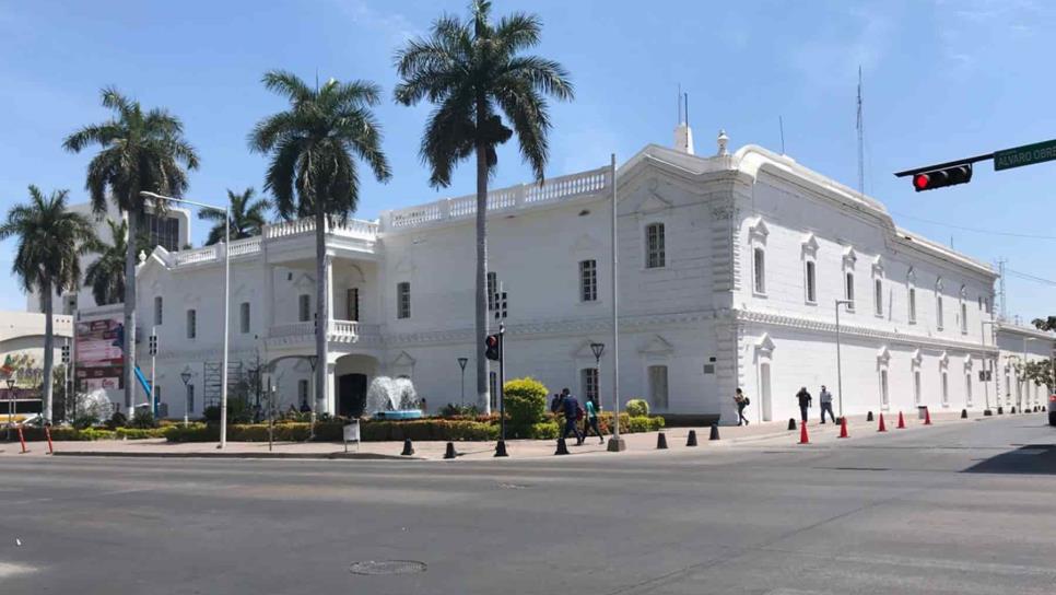 Exigen PAN resguardo de vehículos oficiales durante consulta de Revocación de Mandato