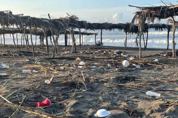 Sacan toneladas de basura en playa Ponce