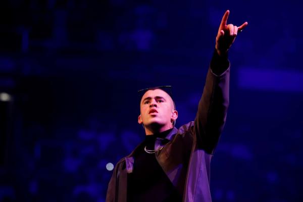 Bad Bunny va por el récord de Ozuna en los Billboard de la Música Latina