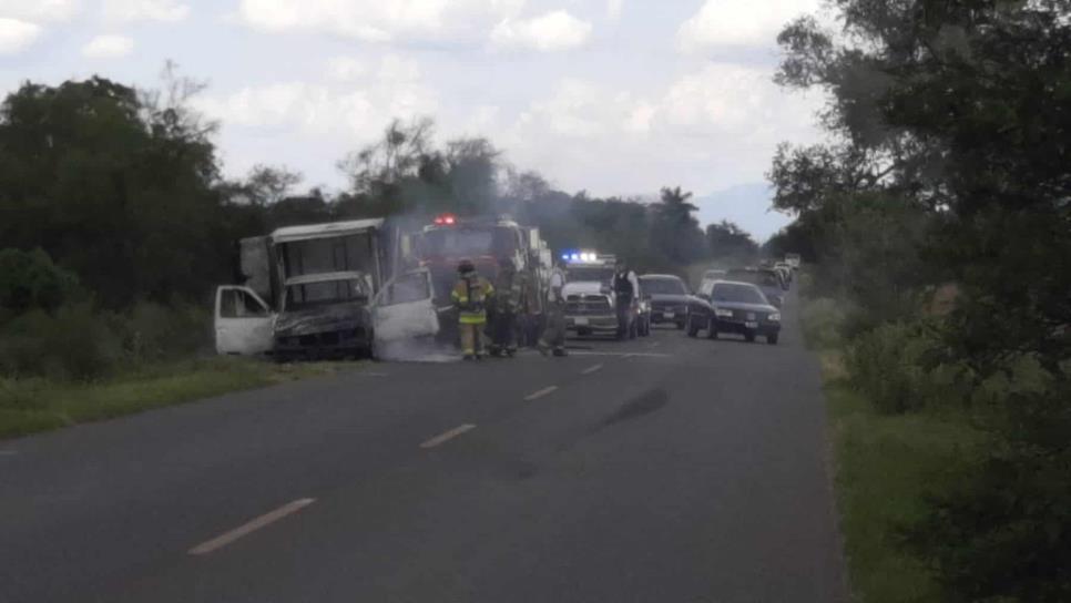 Camioneta termina calcinada cuando se dirigía a León Fonseca