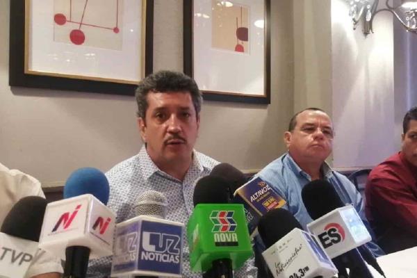 Polo Palafox denuncia feminicidios, pedofilia y negligencia en Sinaloa