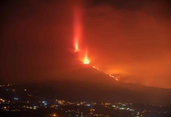 El delta lávico puede derrumbarse en La Palma con explosiones, olas y gases