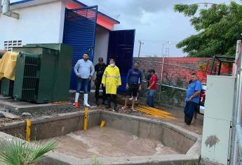 Encabeza Juan Fierro recorrido de supervisión tras lluvia en Ahome