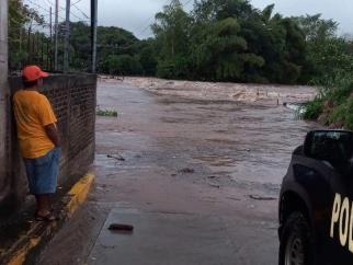 En Concordia, localidades se quedan sin electricidad e incomunicadas En Concordia, localidades se quedan sin electricidad e incomunicadas