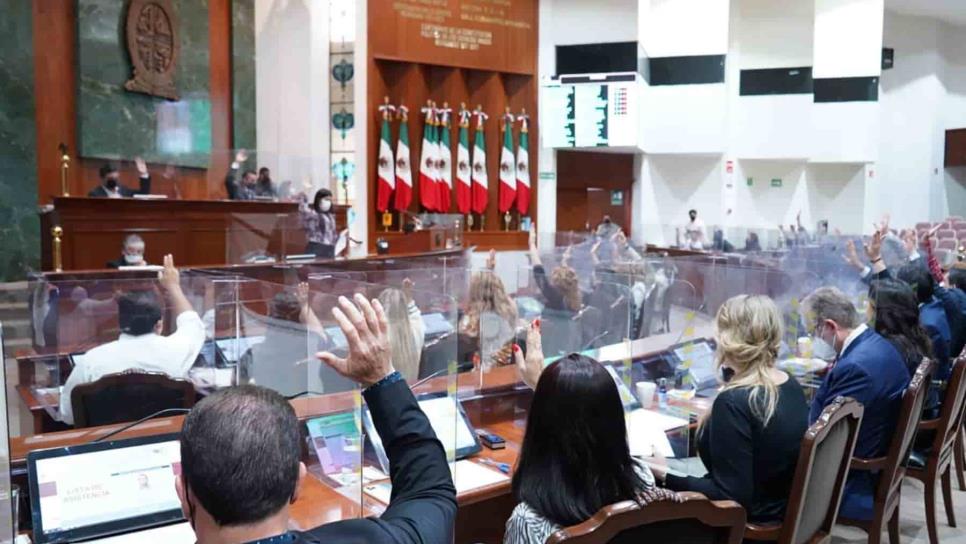 Por sobresueldos y facturas falsas dictaminan rechazar cuentas públicas de los 18 municipios Por sobresueldos y facturas falsas dictaminan rechazar cuentas públicas de los 18 municipios