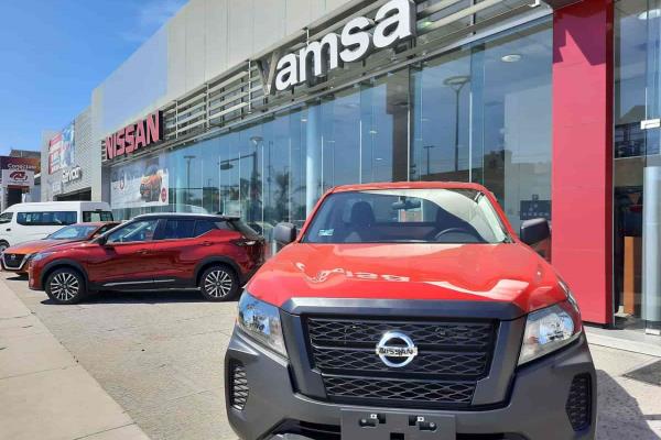Habrá cierre de agencias automotrices en la frontera por legalización de «chocolates»