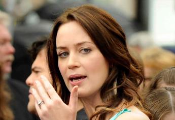 Christopher Nolan ficha a Emily Blunt para su cinta sobre la bomba atómica