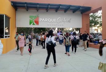 Inaugura el gobernador Quirino Ordaz Parque Central y la Sala del Acuario