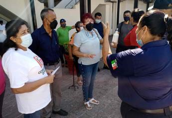 Denuncian colonos de Mazatlán que Ayuntamiento «les debe » 2 mil escrituras