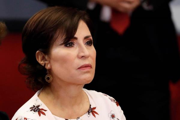 Juez niega prisión domiciliaria a Rosario Robles; permanecerá en la penitenciaría