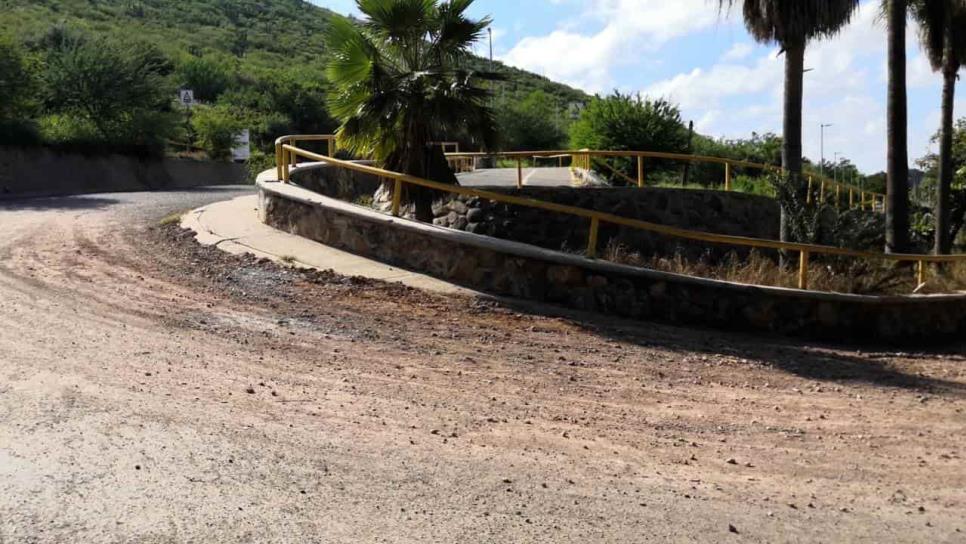 Rehabilitan sólo terracería del camino al Cerro de la Memoria