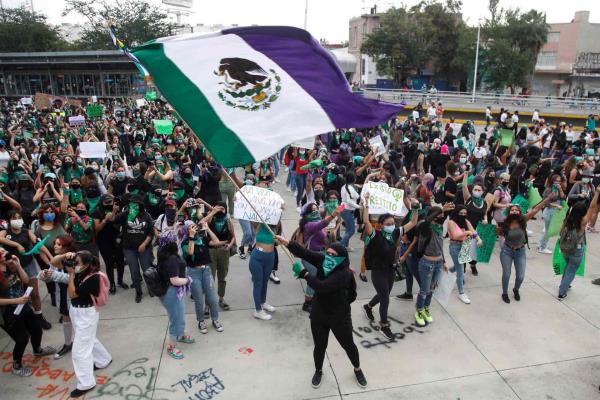 Baja California despenaliza el aborto