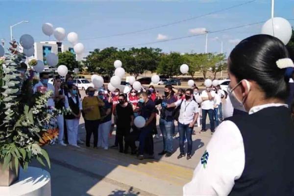 Más de 100 trabajadores de Salud han fallecido por Covid-19 en Sinaloa