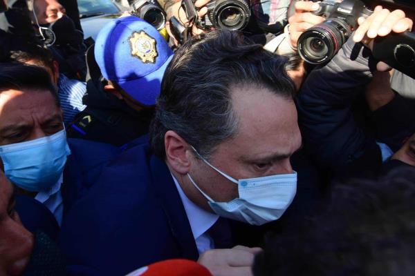 FGR pide 39 años de cárcel para Emilio Lozoya, exdirector de Pemex