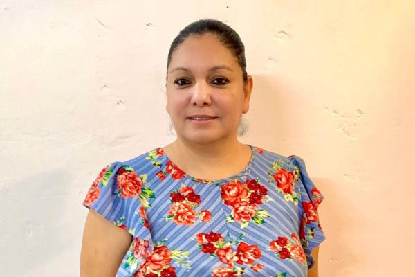 Abren en Guamúchil convocatoria para becas a estudiantes en orfandad materna