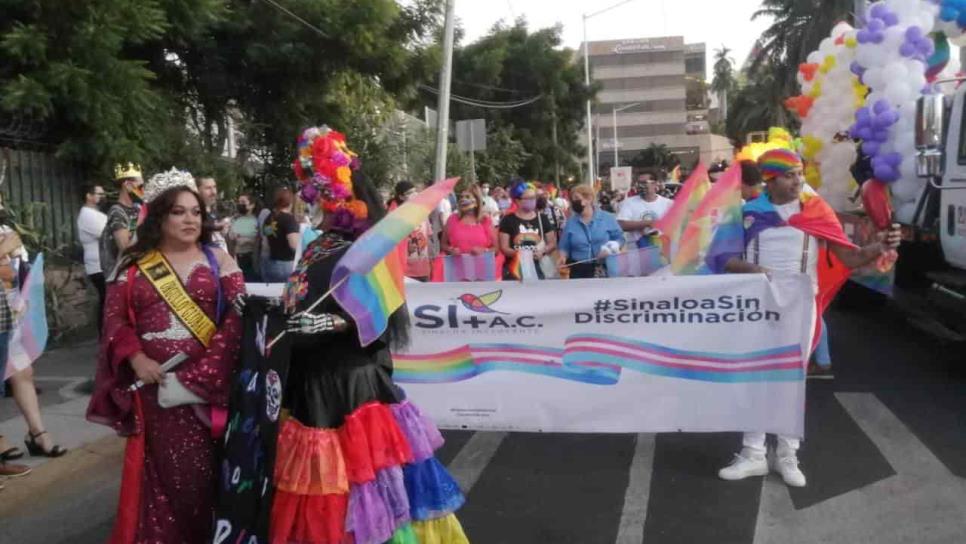 Realizan marcha gay en Culiacán